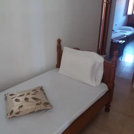 Akadia Syros 度假居 埃尔莫波利斯