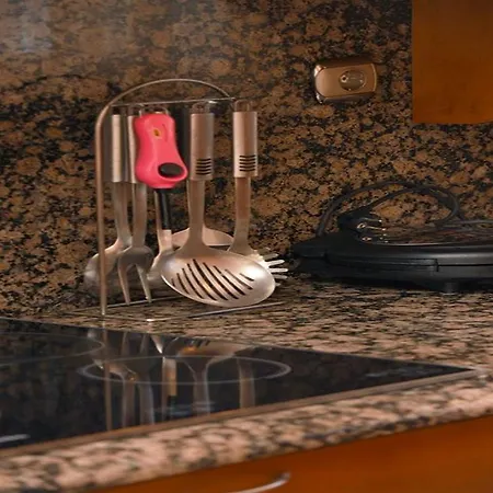 Akadia Syros 埃尔莫波利斯